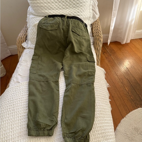 Elan Olive Cargo Pants with Black Belt - Picture 5 of 7